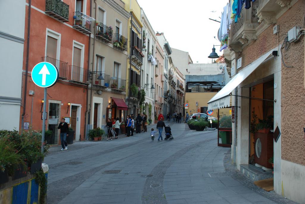 Appartamento Il Lillà Cagliari Exterior foto