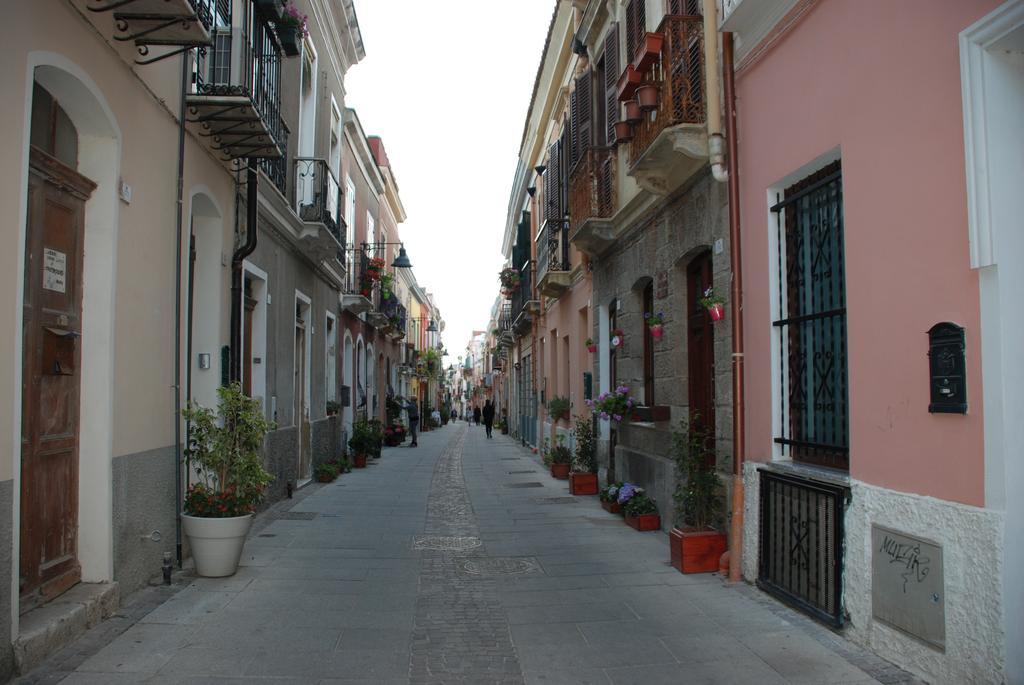 Appartamento Il Lillà Cagliari Exterior foto